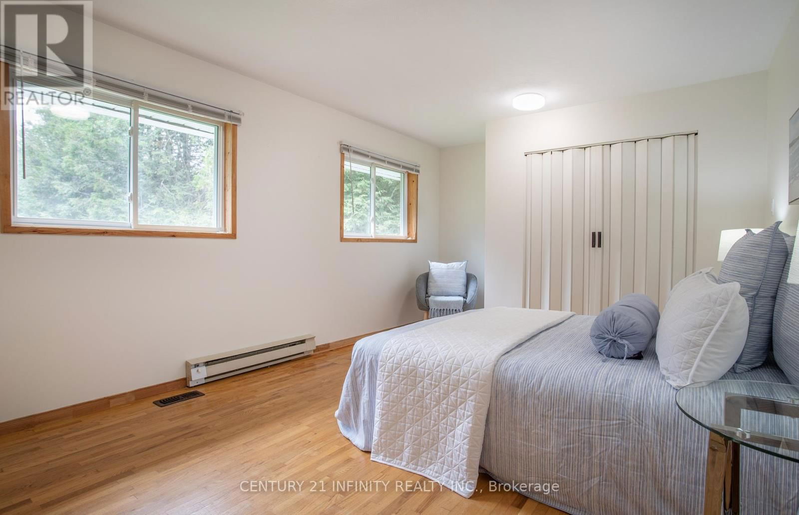 66 COWANS CRESCENT Image 14