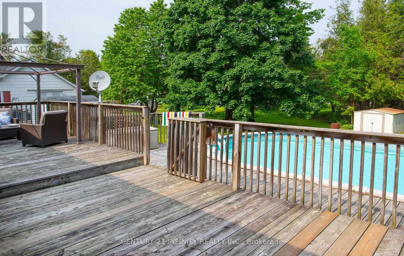 66 COWANS CRESCENT Image 29