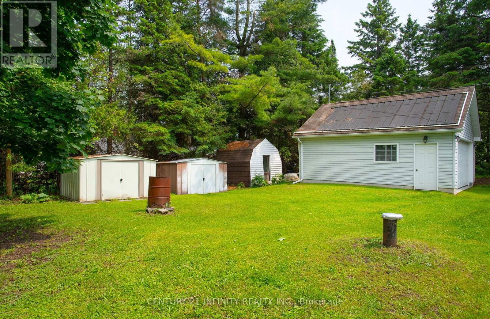 66 COWANS CRESCENT Image 36