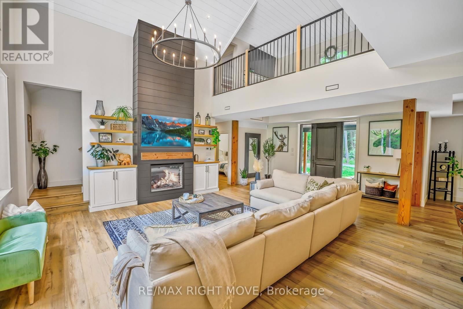 1025 DAVIS DRIVE Image 13
