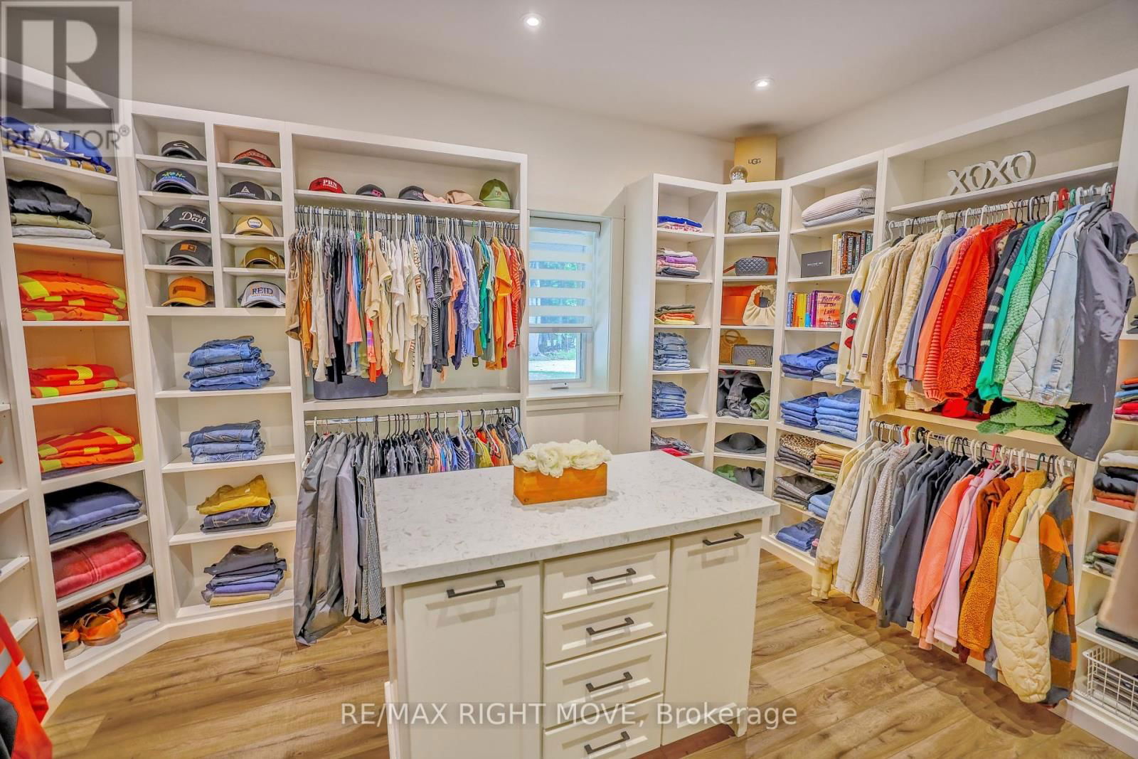 1025 DAVIS DRIVE Image 16