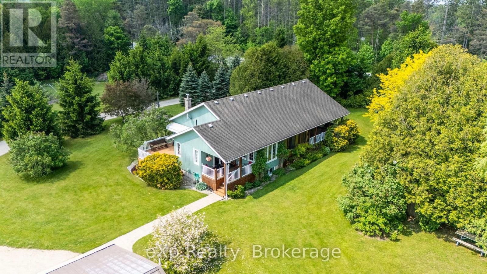 314839 HIGHWAY 6 Image 2