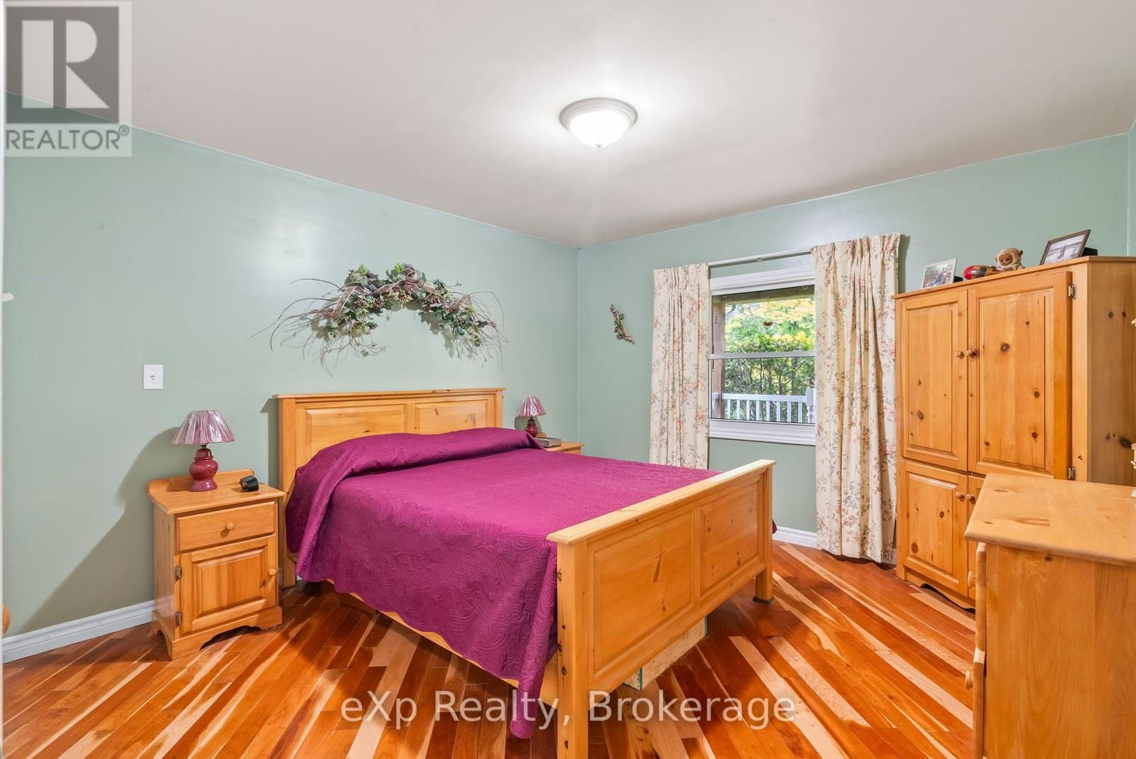 314839 HIGHWAY 6 Image 30