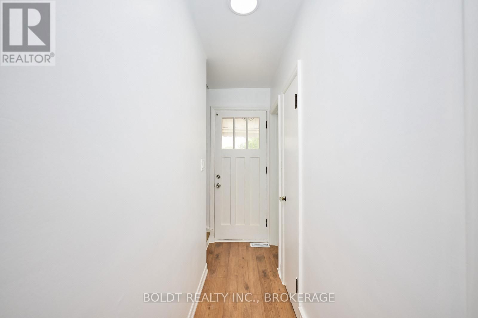 130 GADSBY AVENUE Image 25