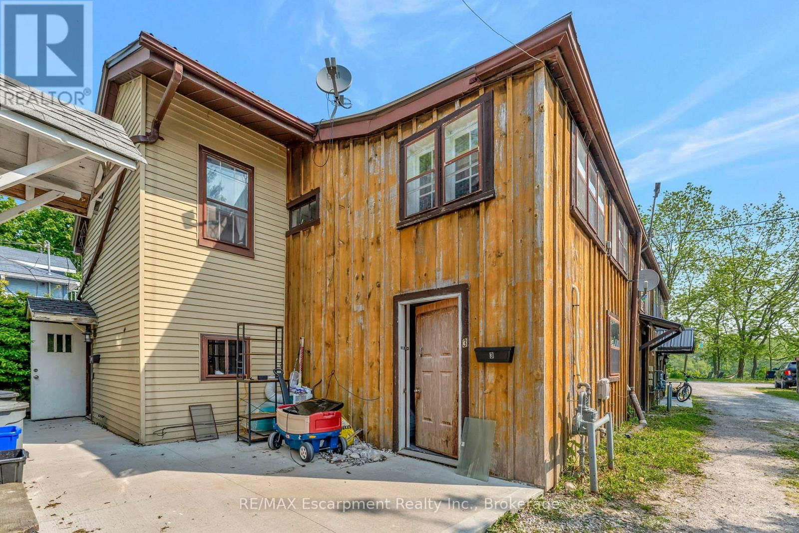 306 ST. PATRICK STREET WEST Image 11