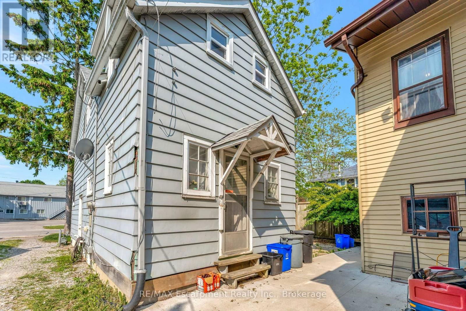 306 ST. PATRICK STREET WEST Image 12