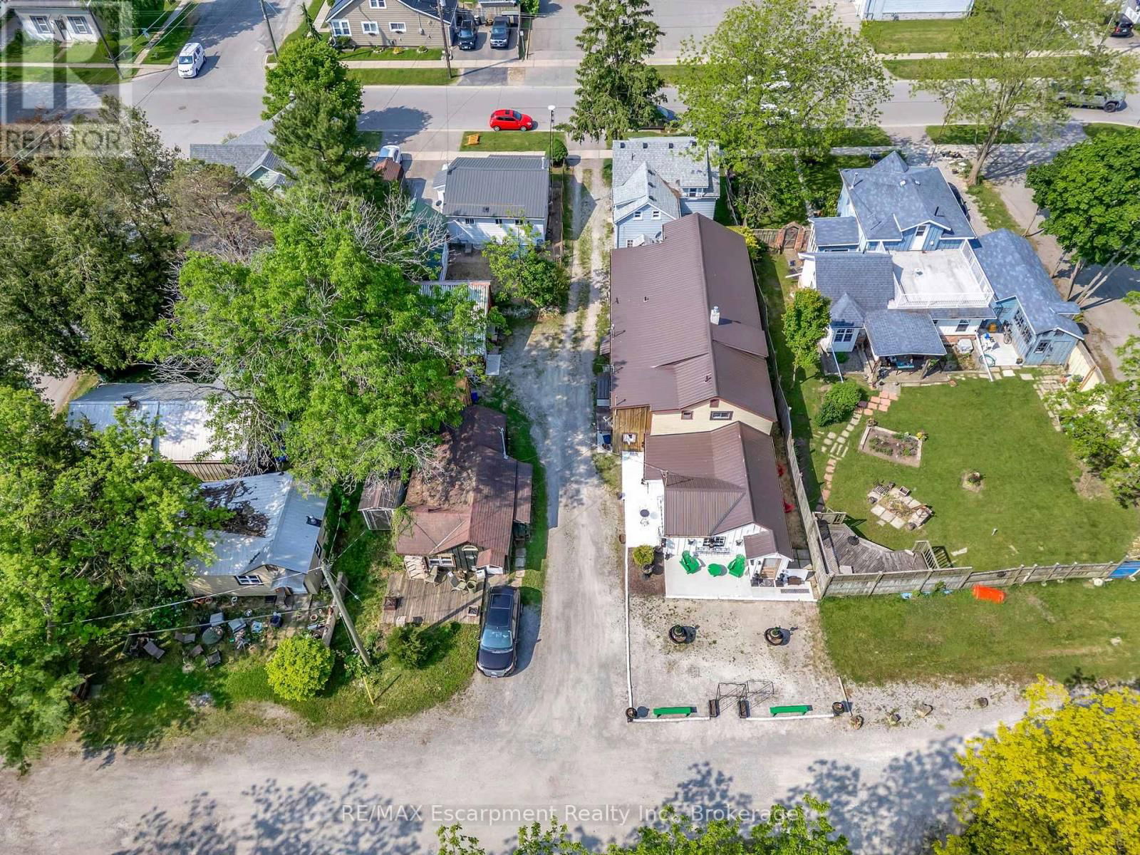 306 ST. PATRICK STREET WEST Image 3