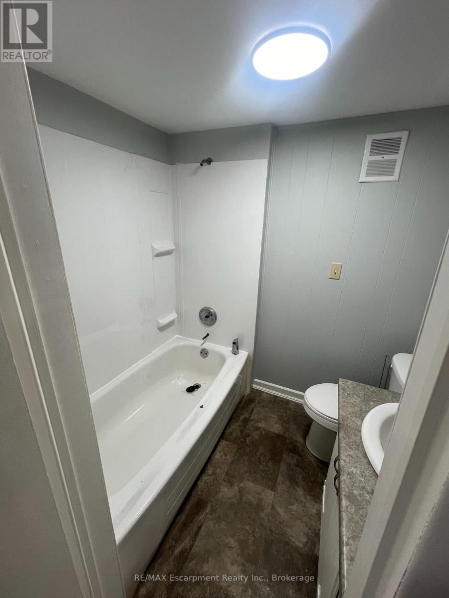 306 ST. PATRICK STREET WEST Image 31