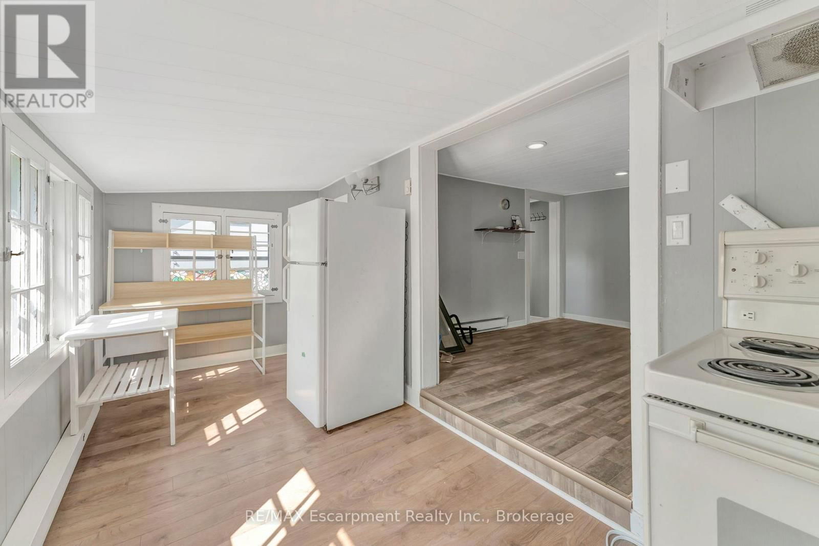 306 ST. PATRICK STREET WEST Image 47