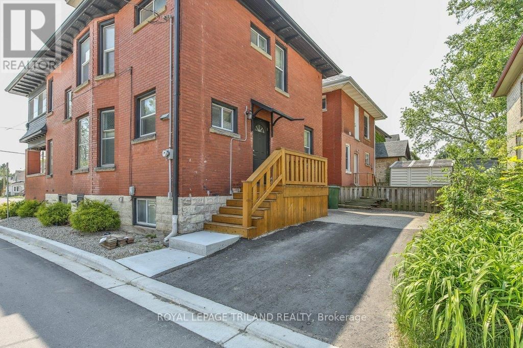 64 EAST STREET Image 36