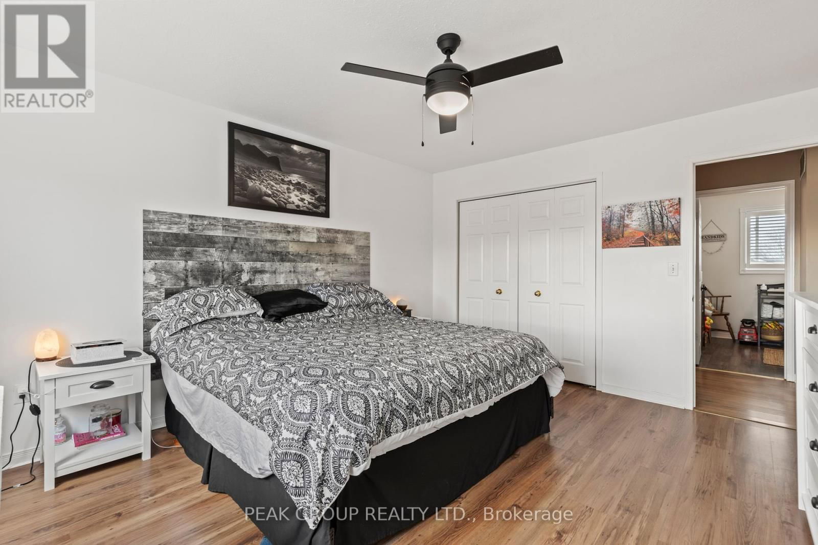 427 TRILLIUM AVENUE Image 21