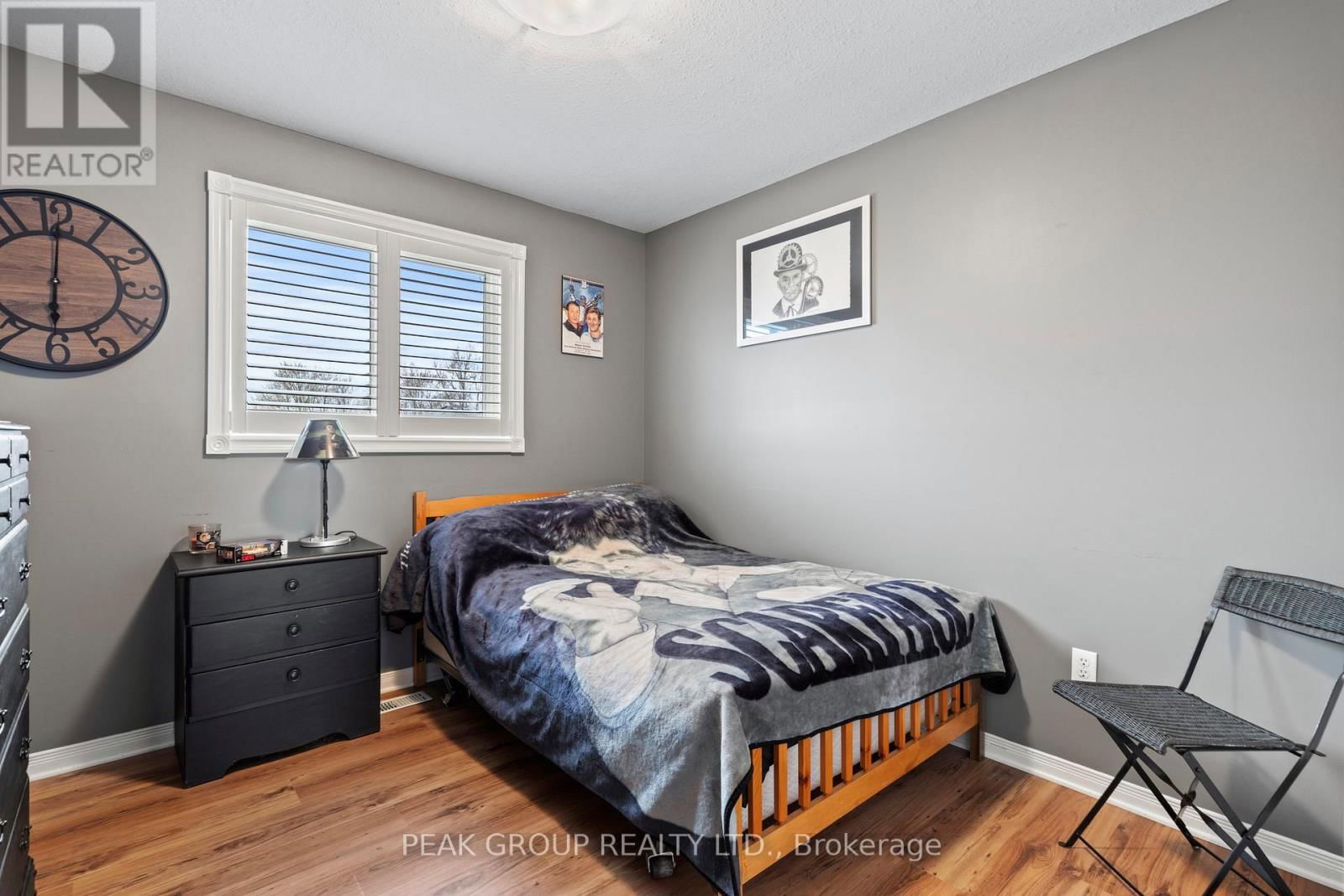 427 TRILLIUM AVENUE Image 22