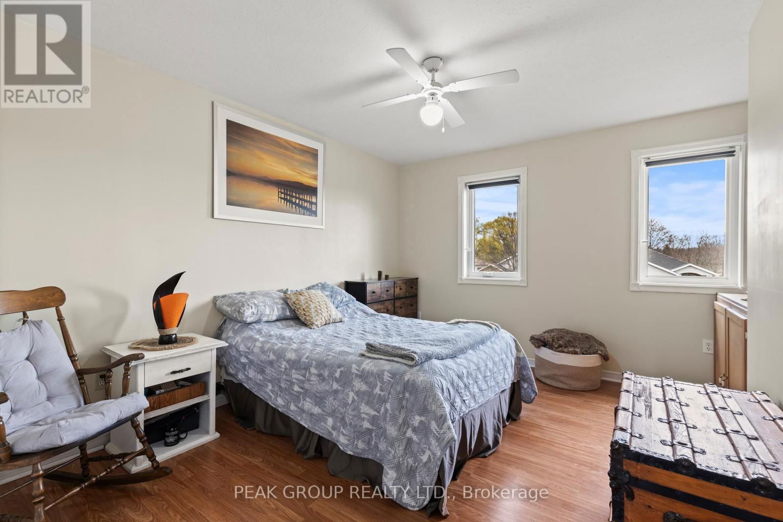427 TRILLIUM AVENUE Image 24