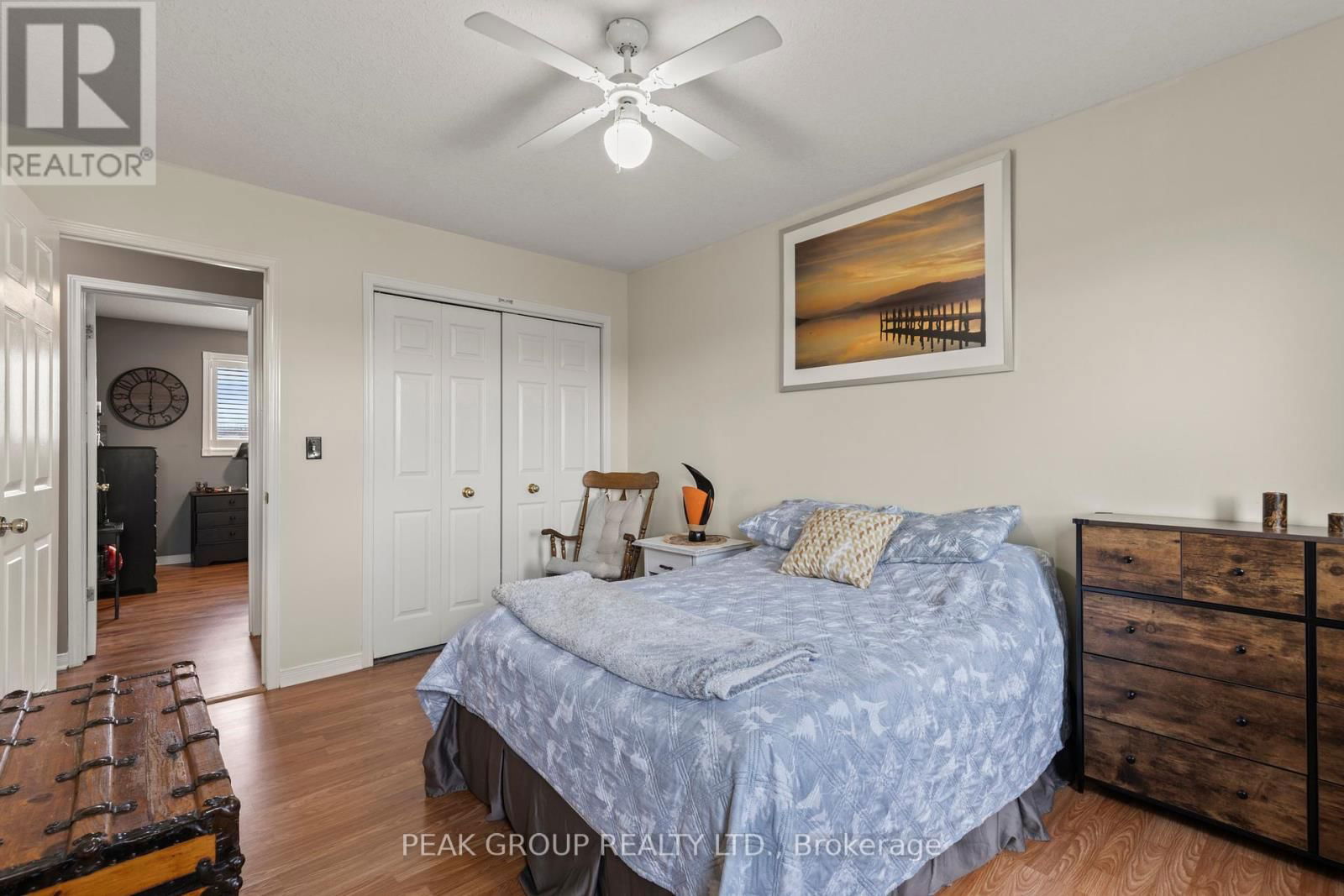 427 TRILLIUM AVENUE Image 25