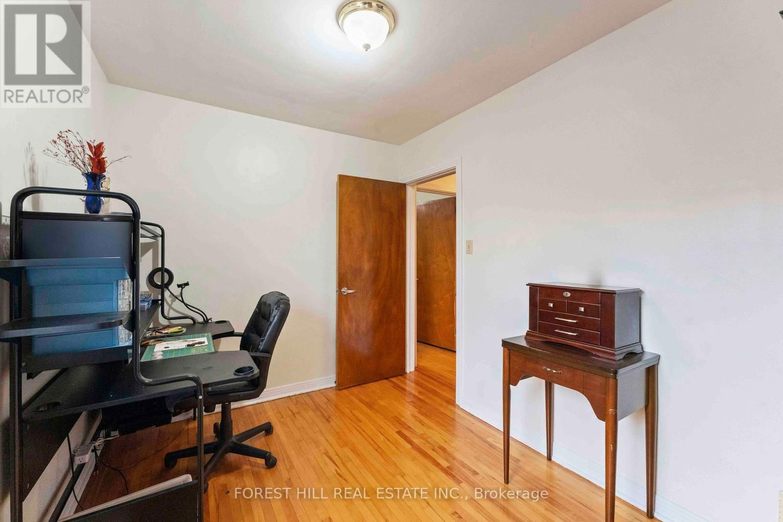 2 - 964 BAKERVALE DRIVE Image 16