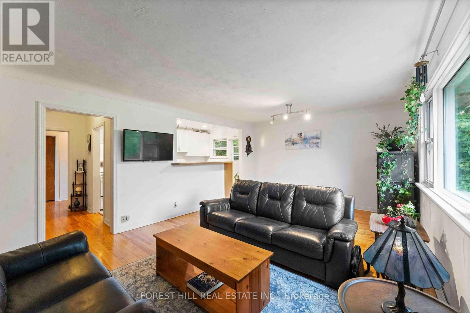 2 - 964 BAKERVALE DRIVE Image 4