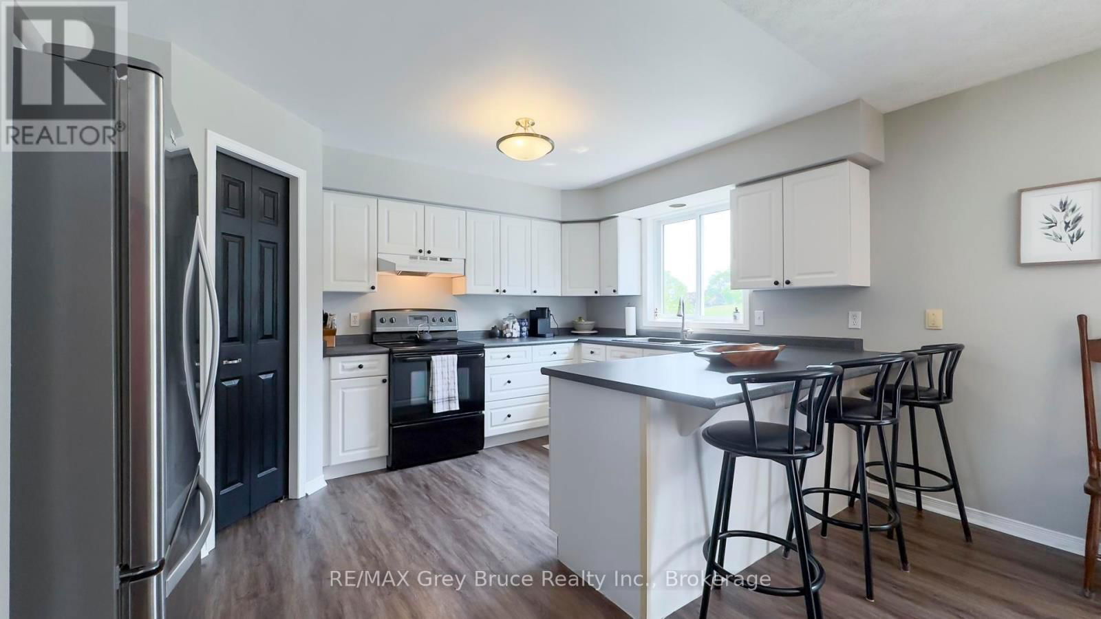 67 JOHN STREET Image 12