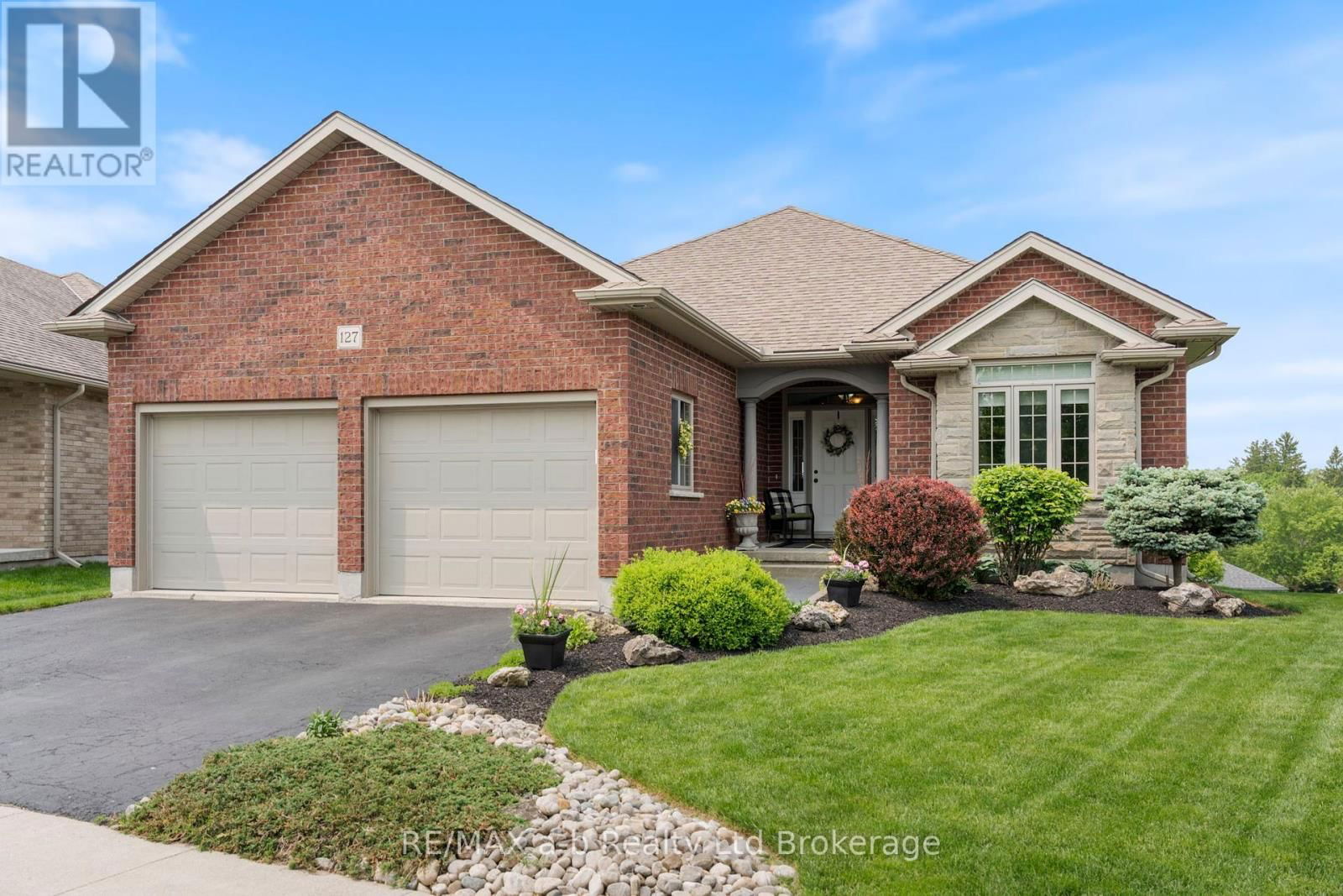 127 GERBER MEADOWS DRIVE Image 2