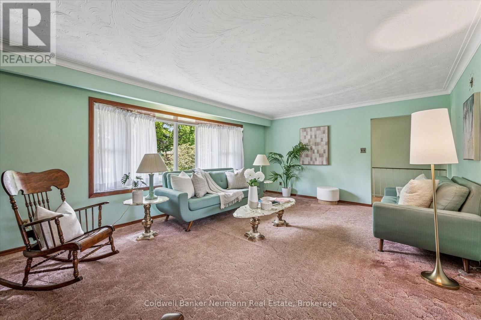 29 OAK STREET Image 7