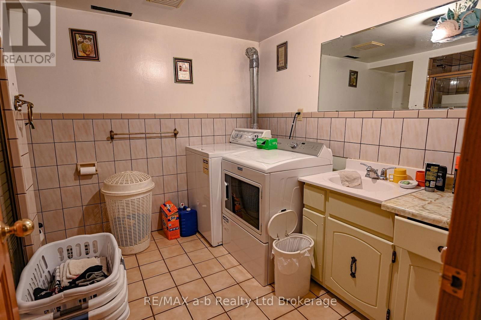 244 11TH CONCESSION ROAD Image 34