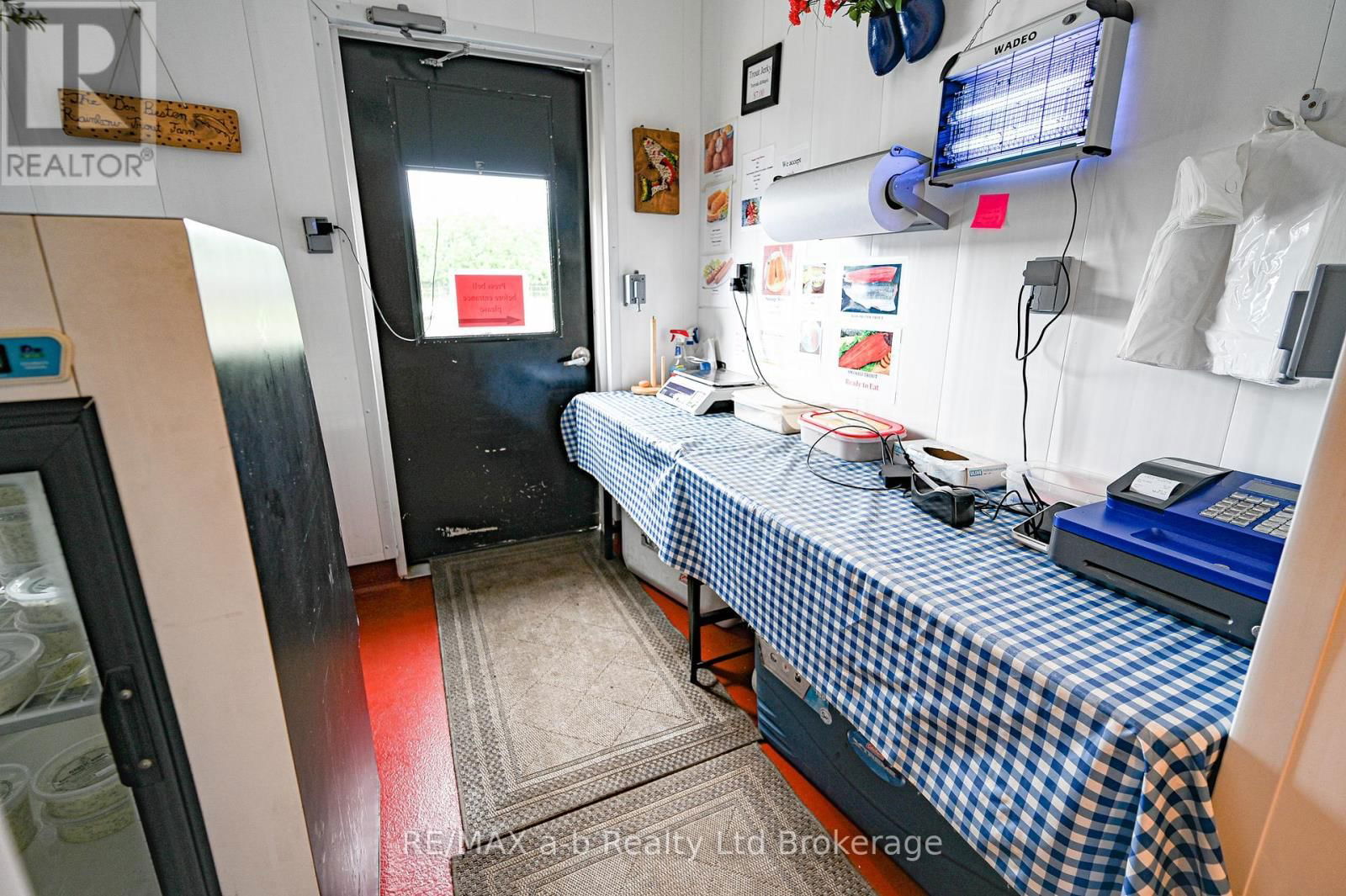 244 11TH CONCESSION ROAD Image 39