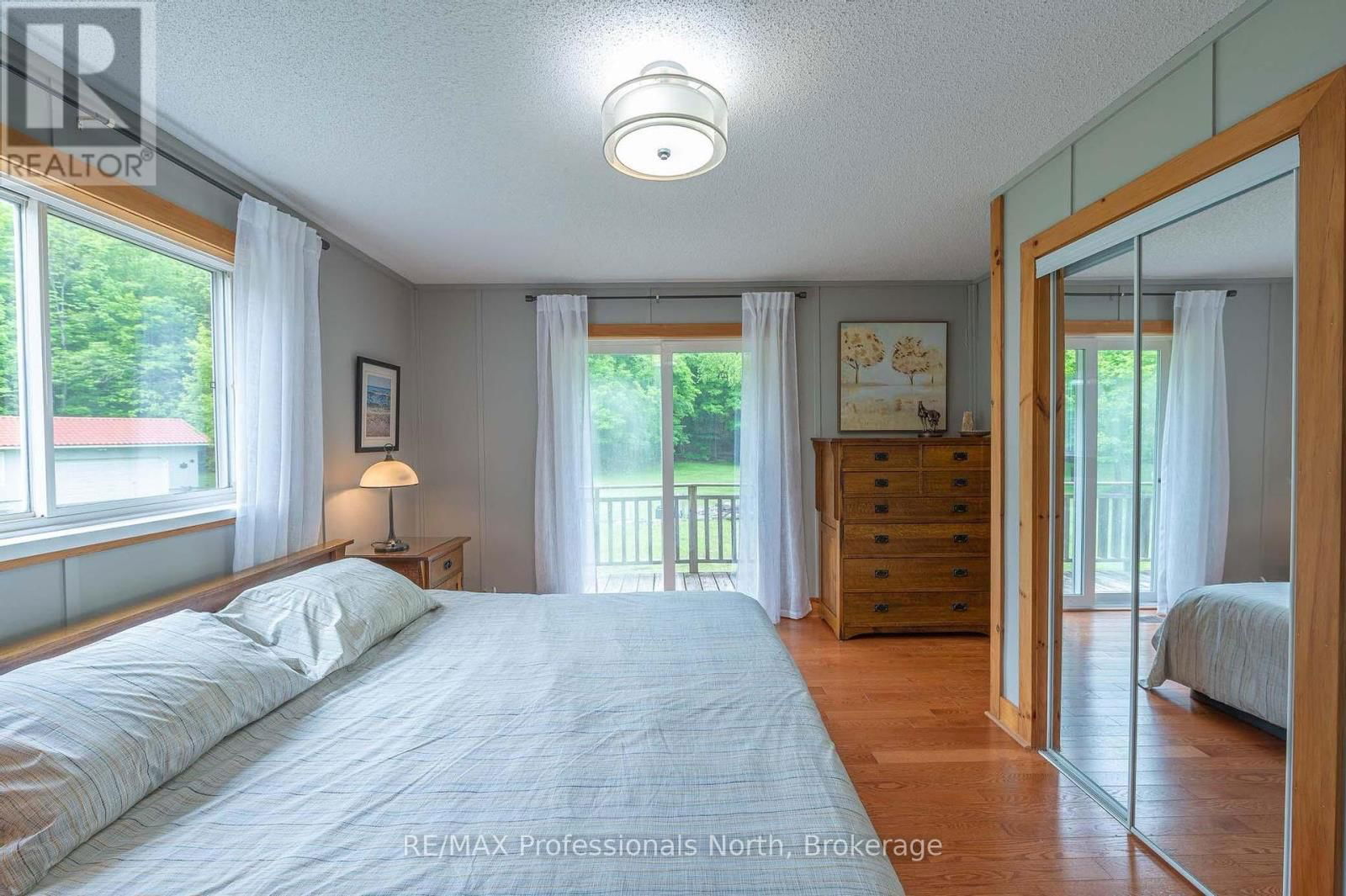 1006 TENNYSON ROAD Image 39