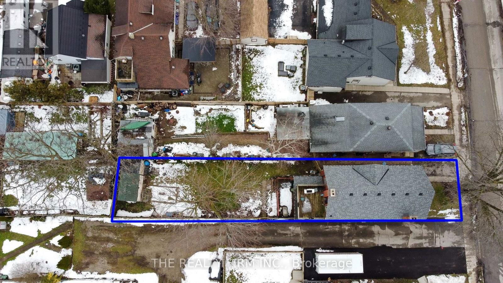 666 LORNE AVENUE Image 21