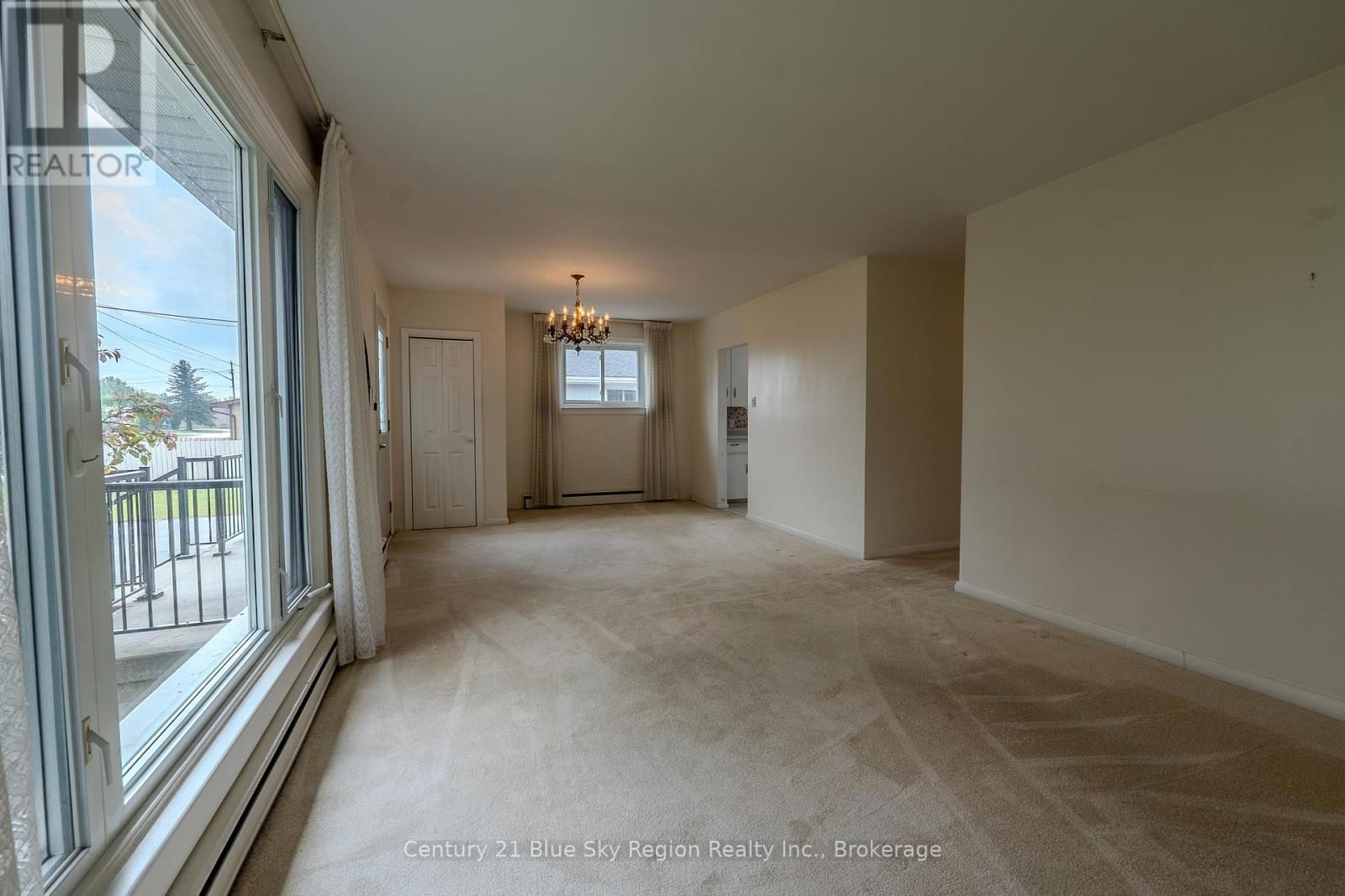 235 GLADSTONE AVENUE Image 10