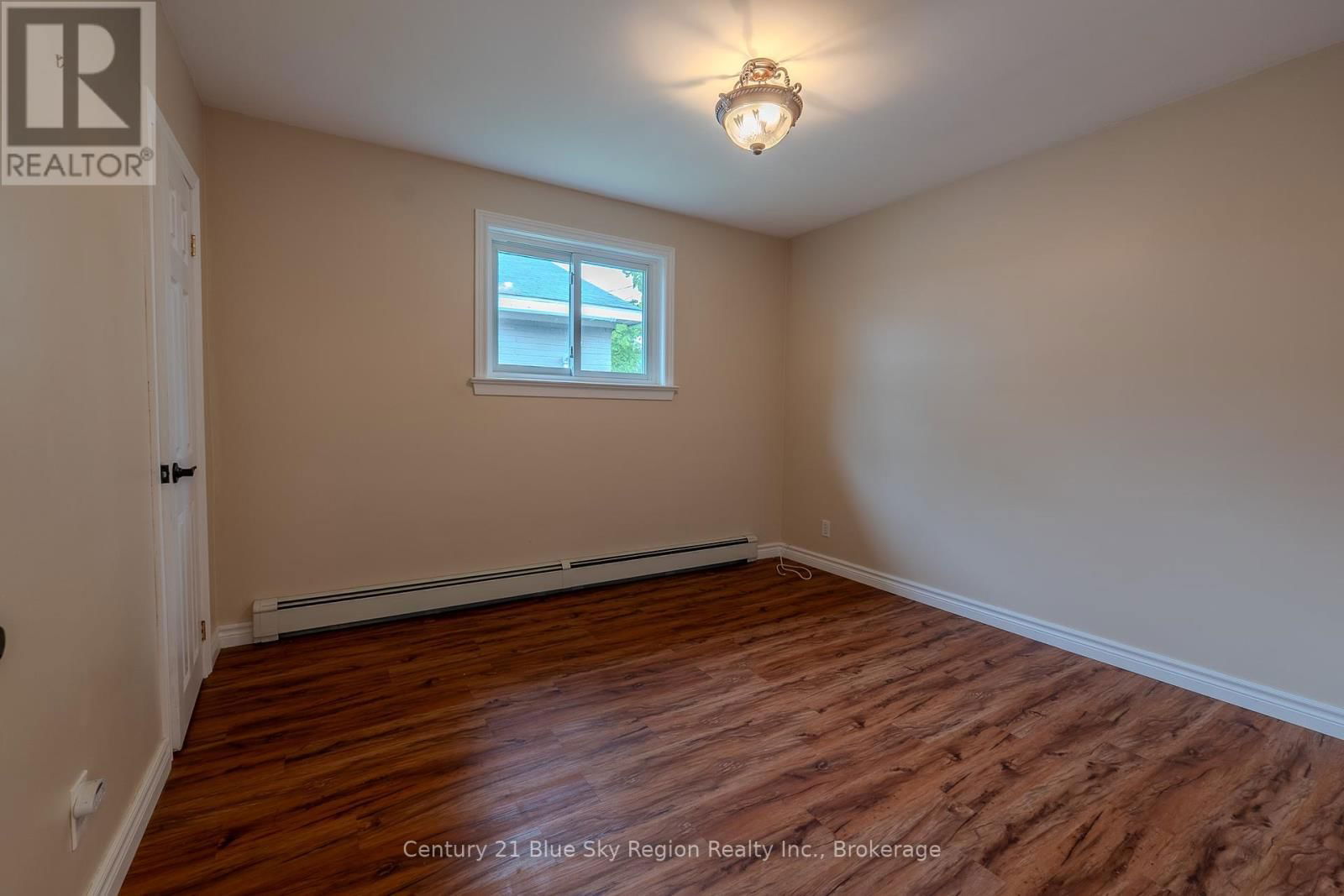 235 GLADSTONE AVENUE Image 16