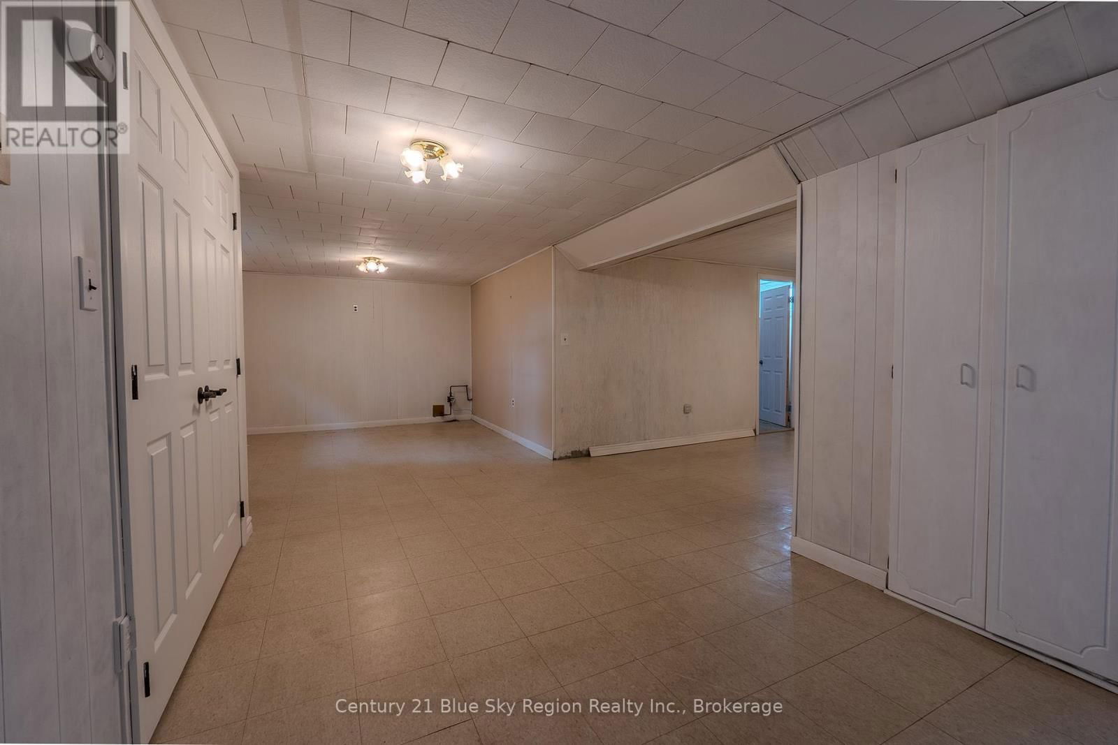 235 GLADSTONE AVENUE Image 20
