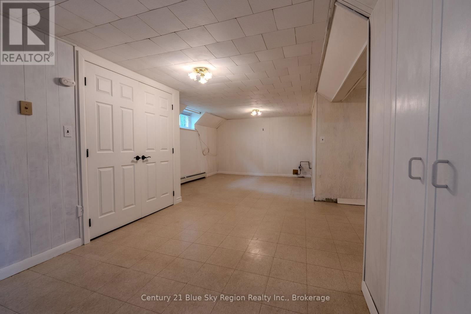 235 GLADSTONE AVENUE Image 21