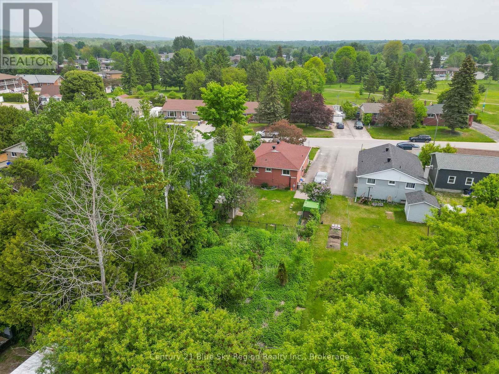 235 GLADSTONE AVENUE Image 31