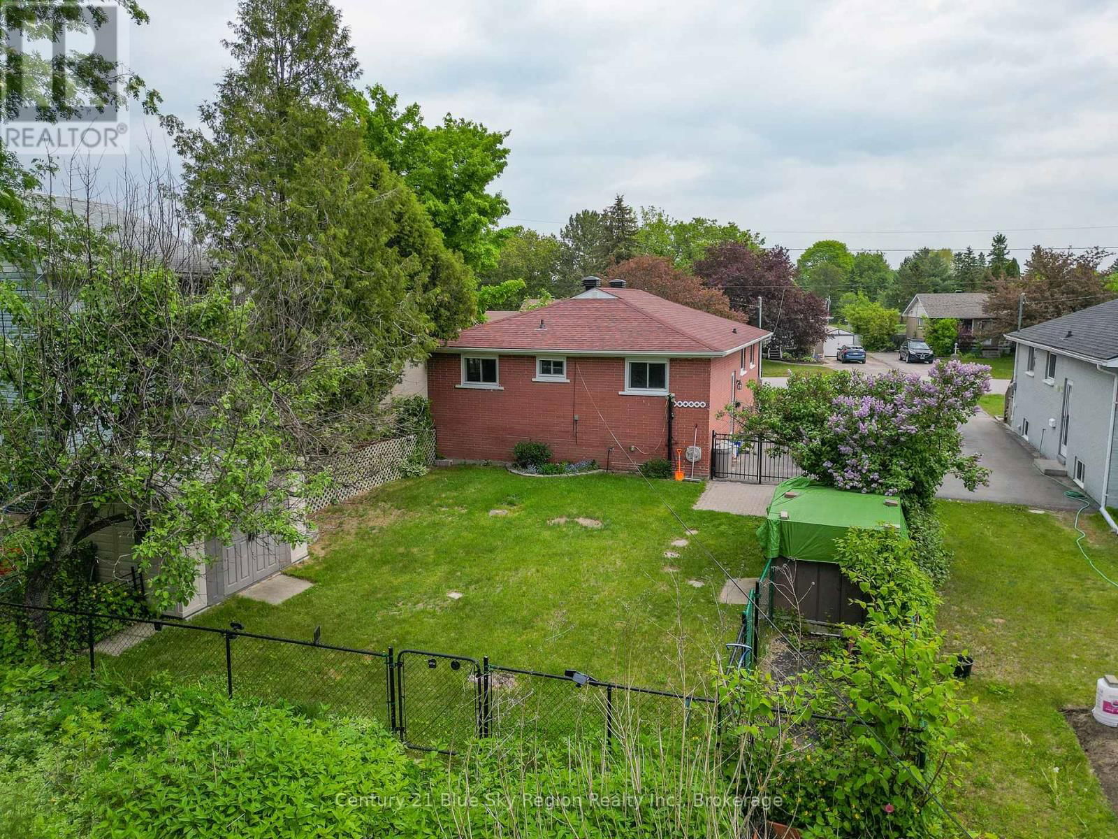 235 GLADSTONE AVENUE Image 33