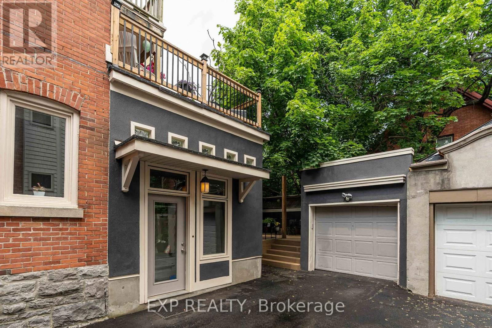 267 STEWART STREET Image 27