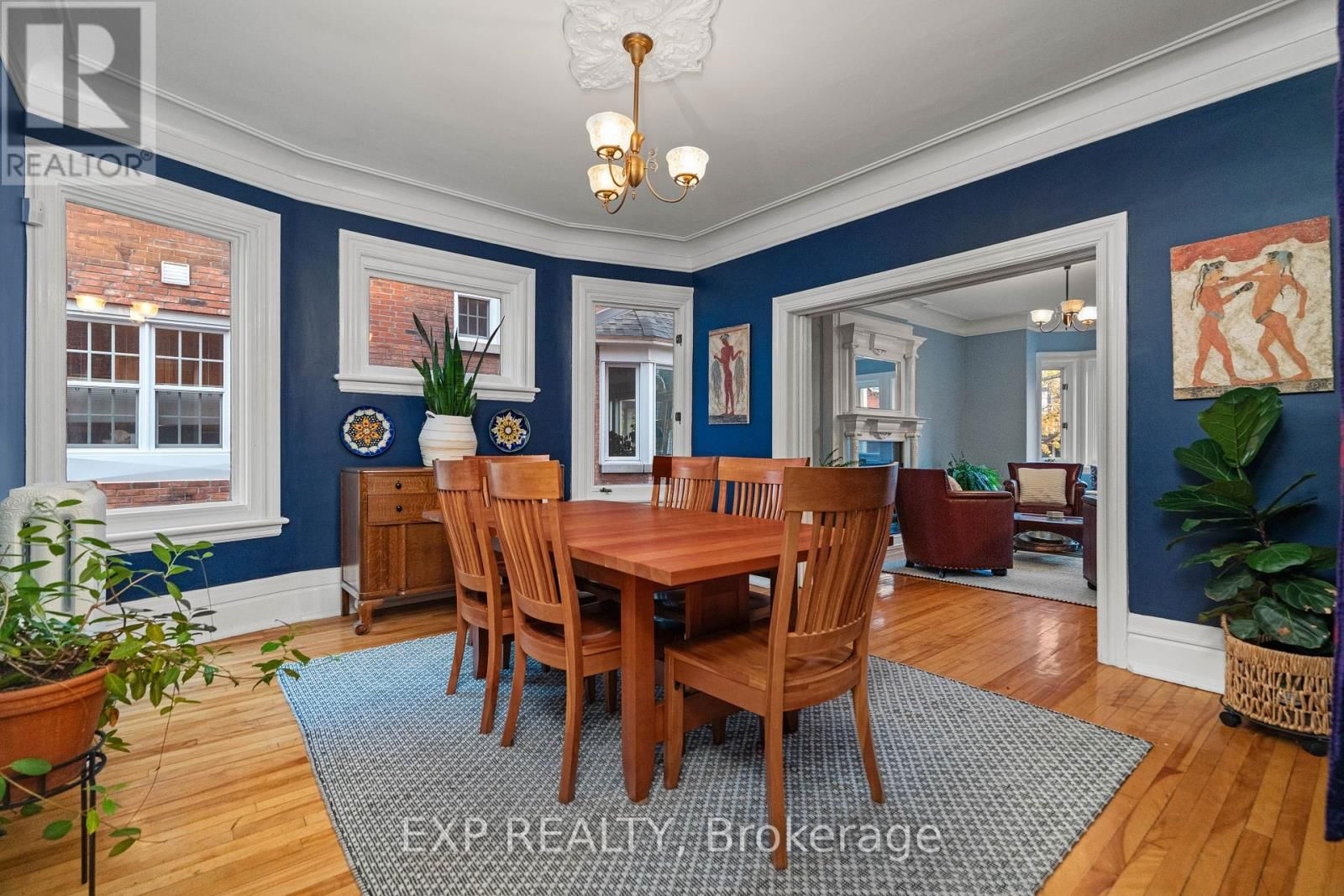 267 STEWART STREET Image 4