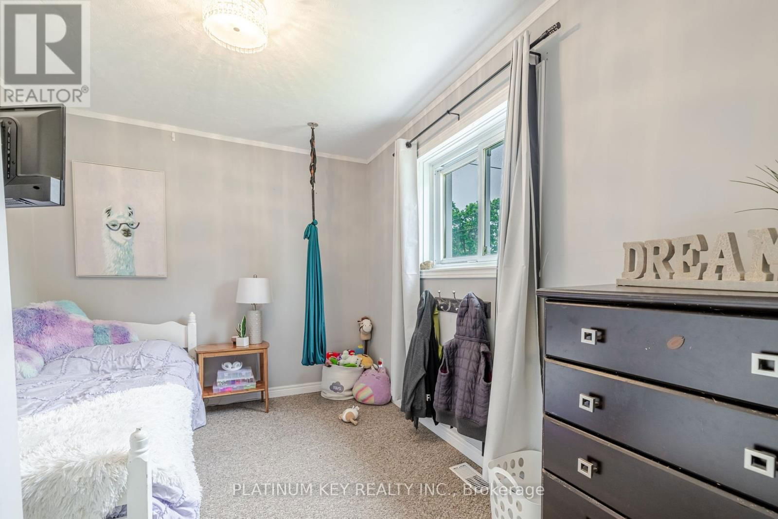 418 HURON STREET Image 14
