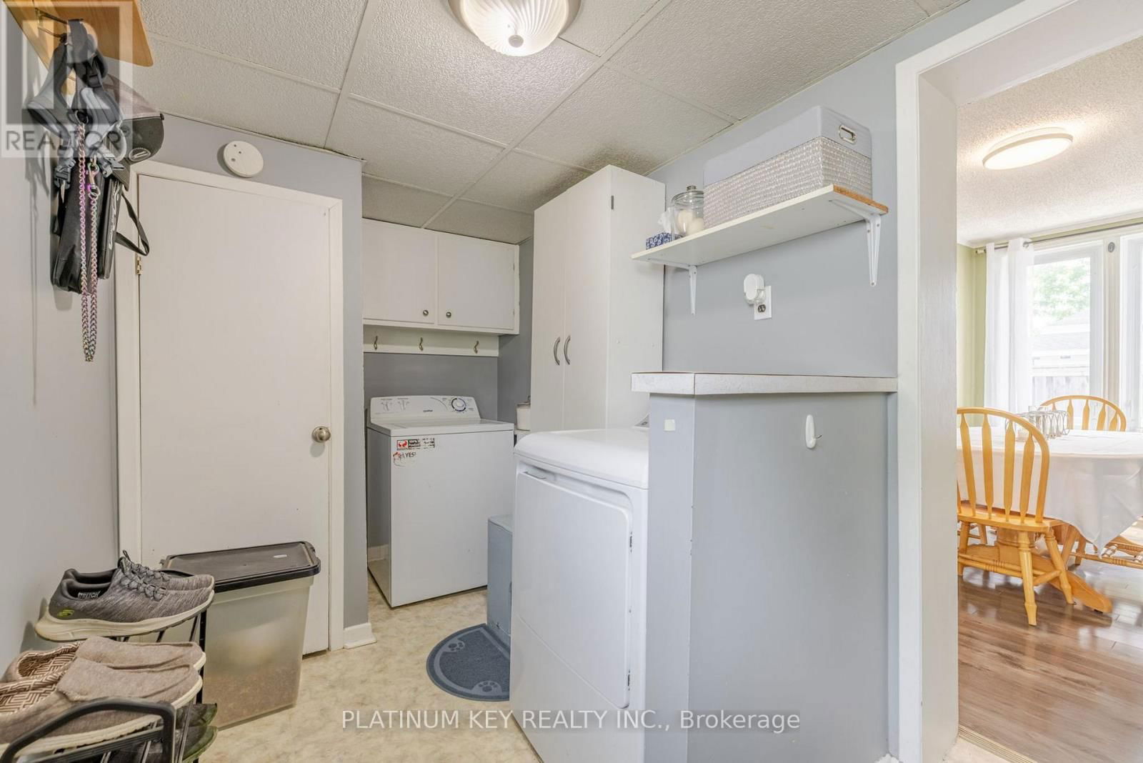 418 HURON STREET Image 20