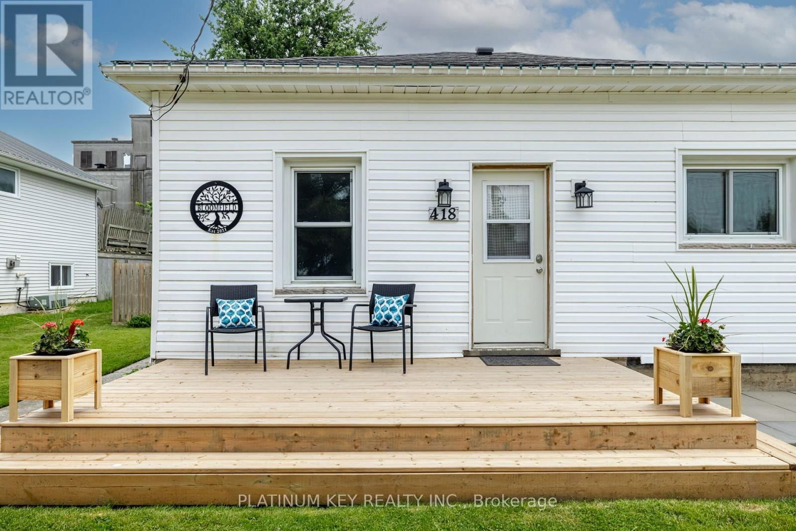 418 HURON STREET Image 4