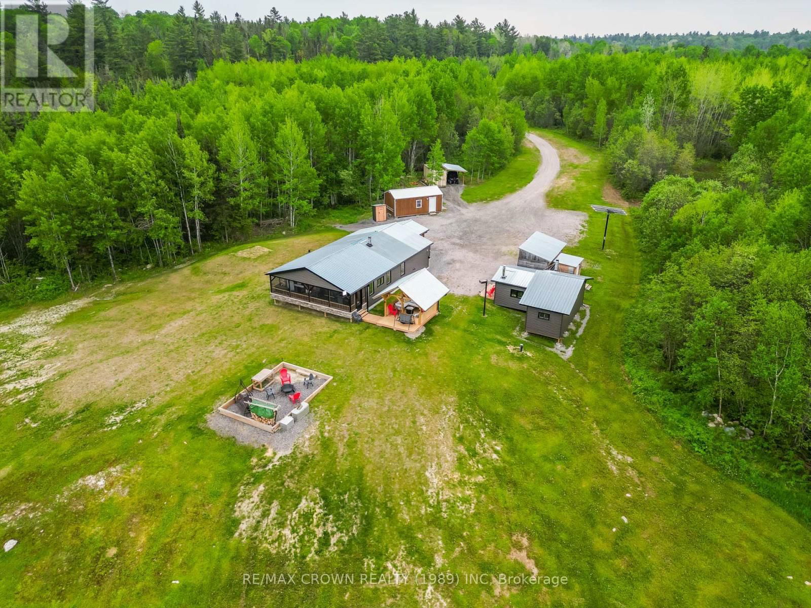 629 DUBUC ROAD Image 11