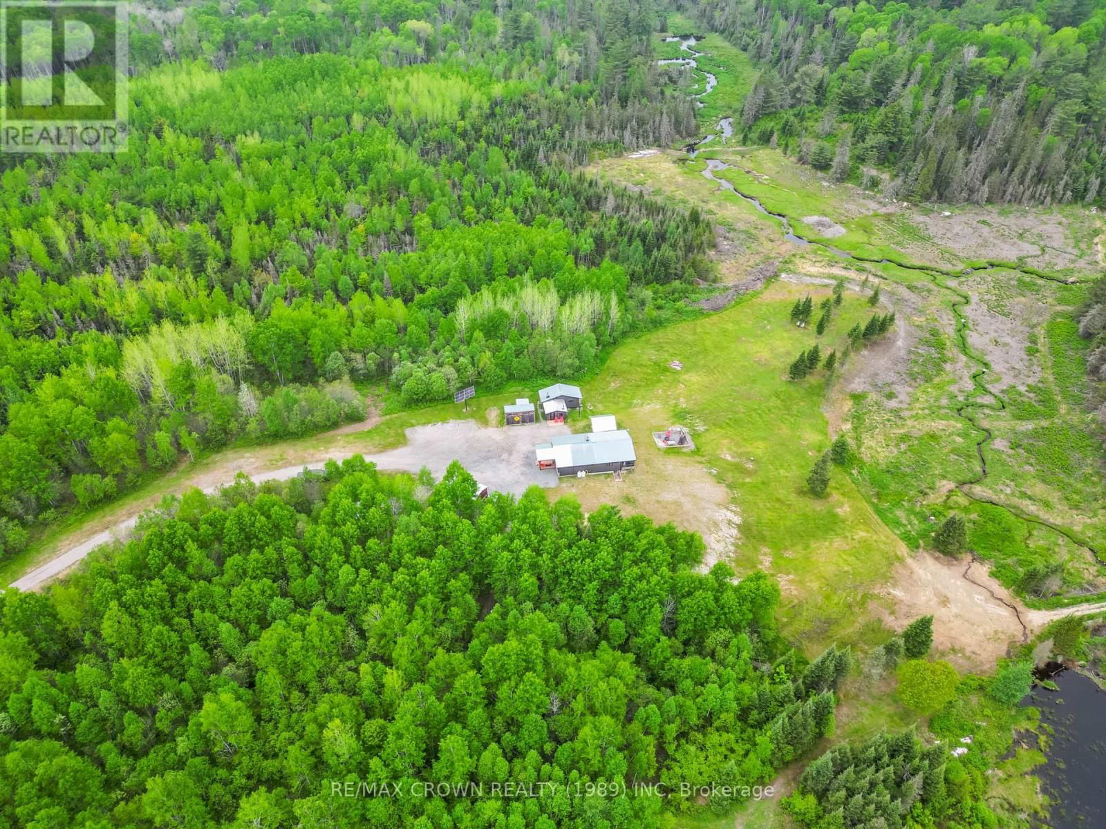 629 DUBUC ROAD Image 17