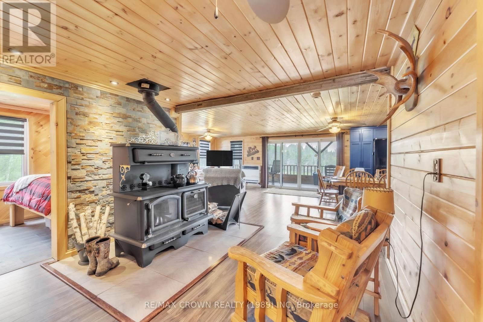 629 DUBUC ROAD Image 33