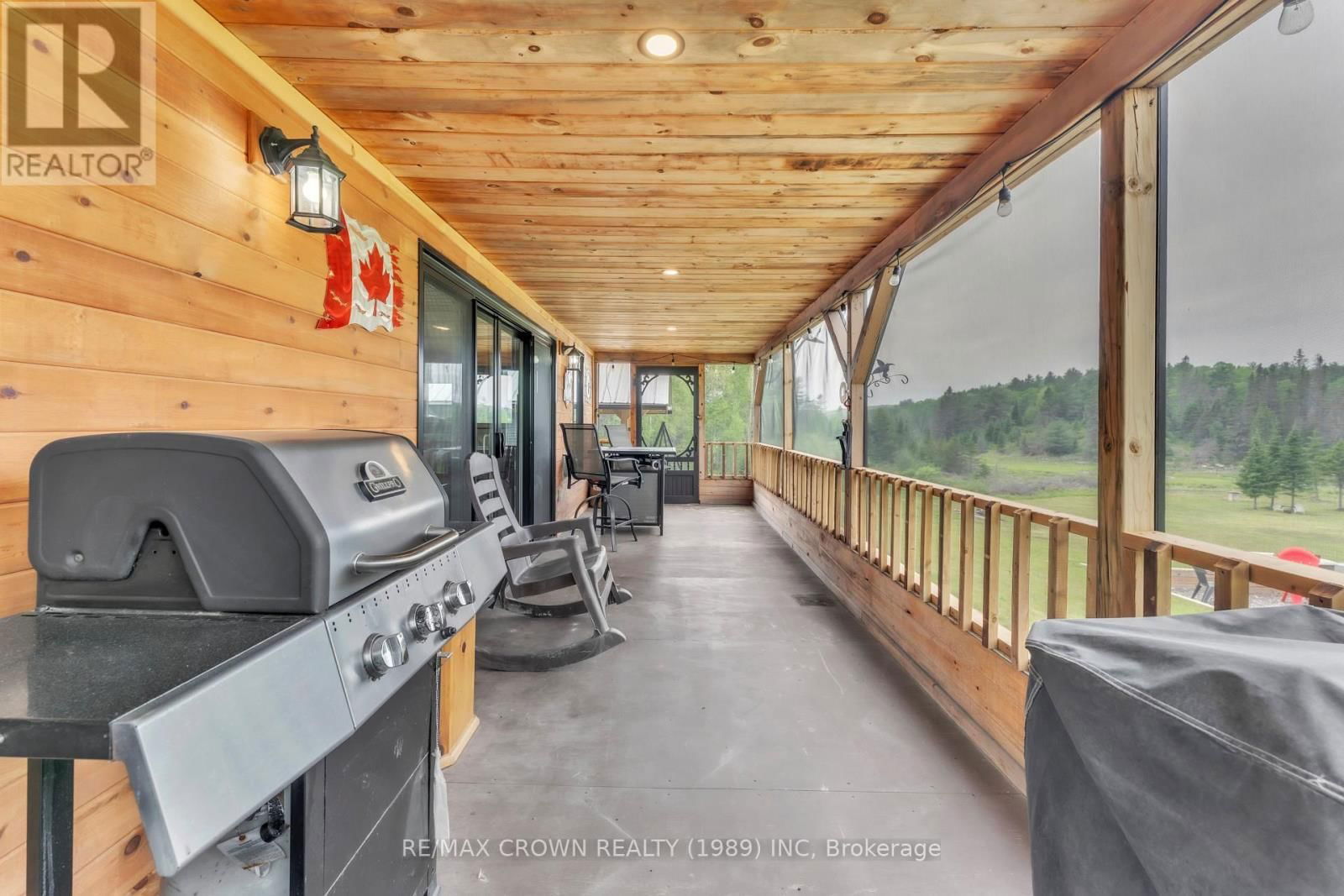 629 DUBUC ROAD Image 42
