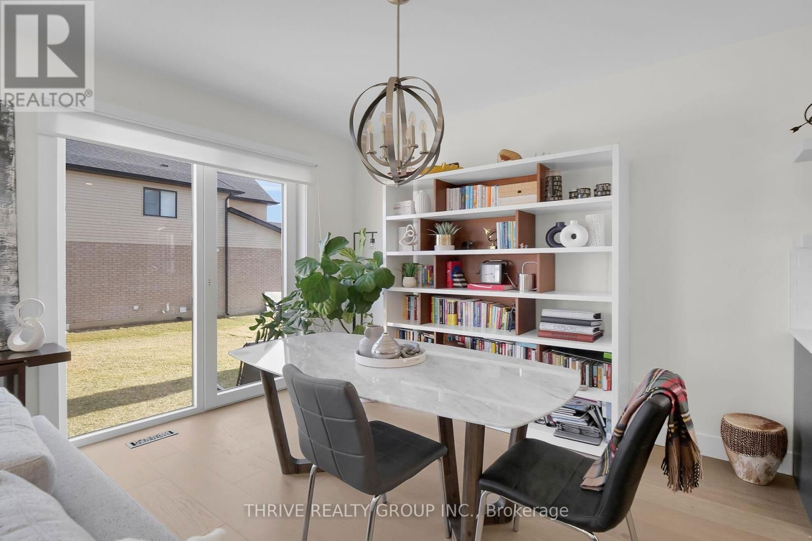 176 WINLOW WAY Image 5