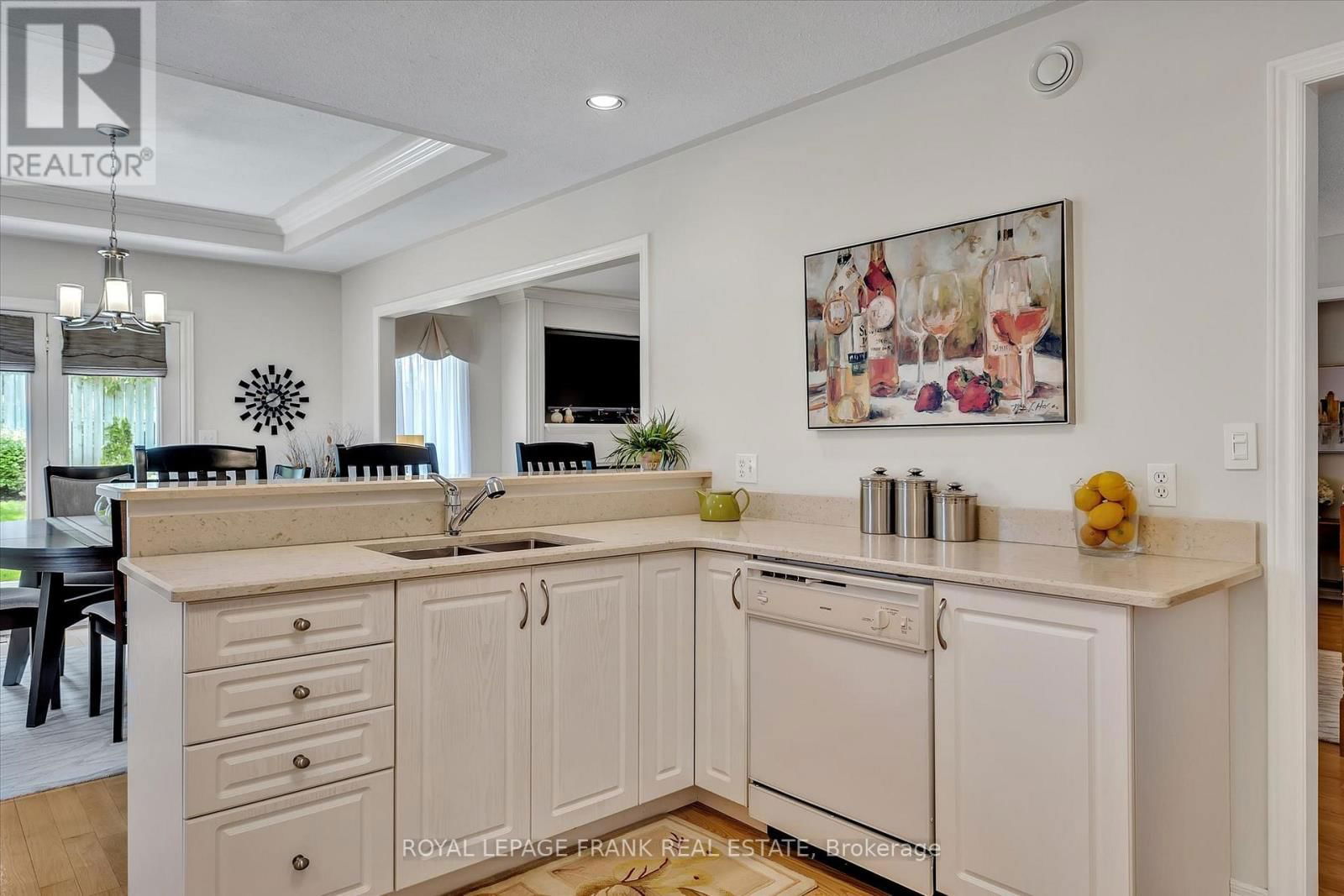 1083 DANITA BOULEVARD Image 16