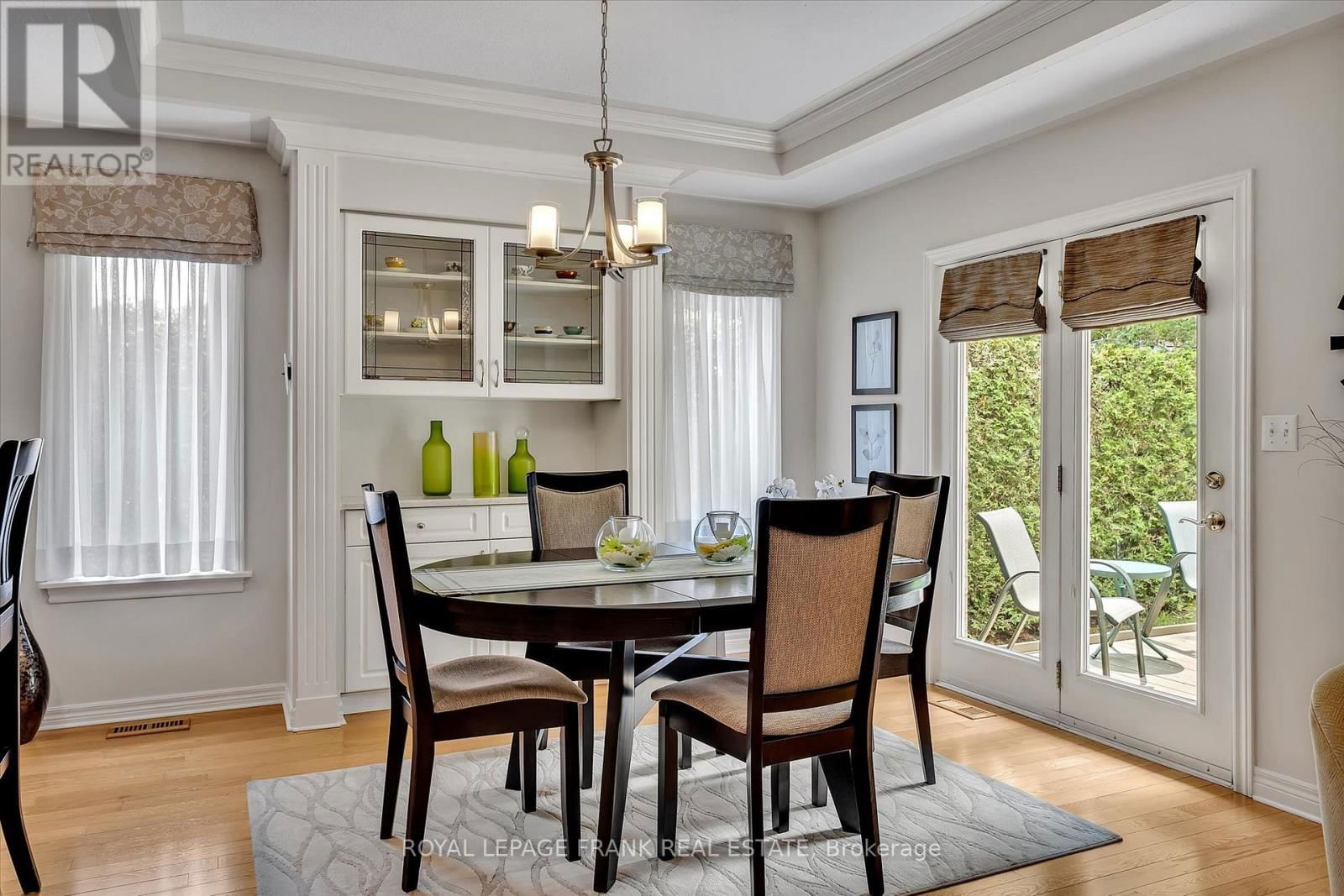 1083 DANITA BOULEVARD Image 18