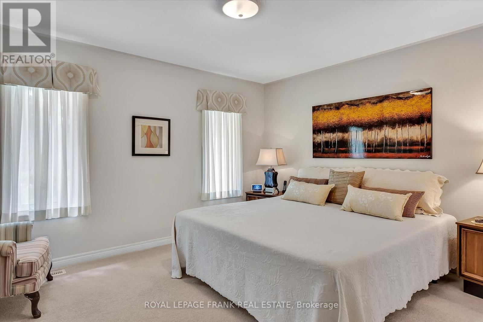 1083 DANITA BOULEVARD Image 24