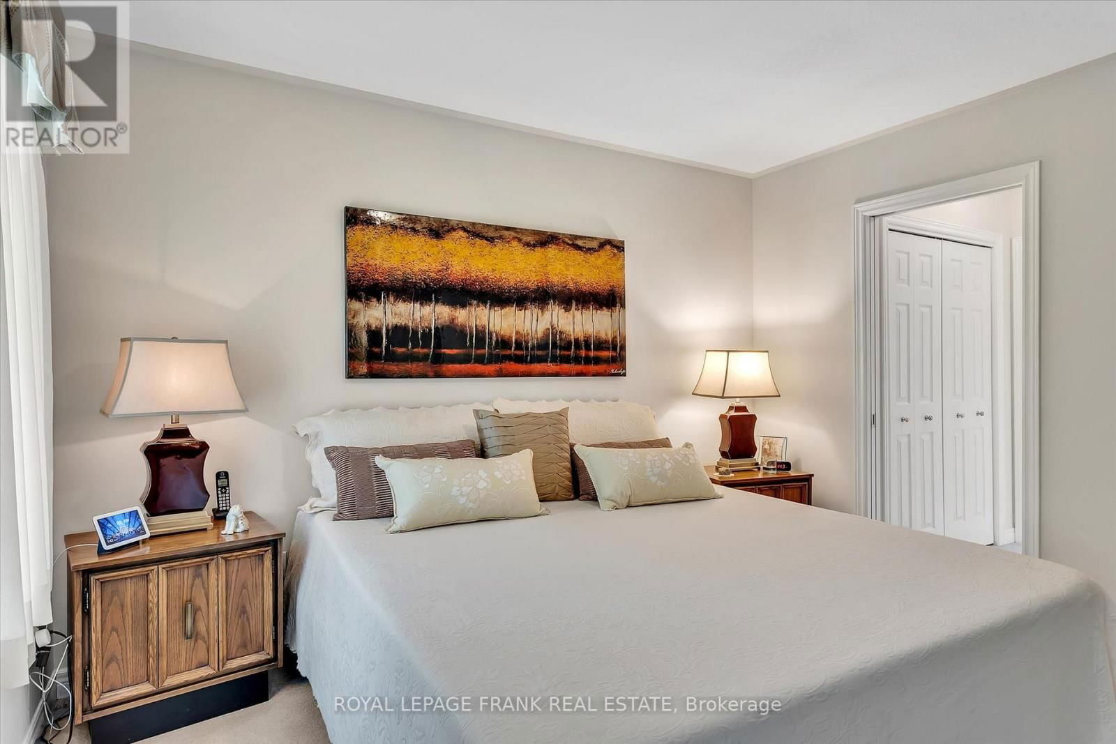 1083 DANITA BOULEVARD Image 25