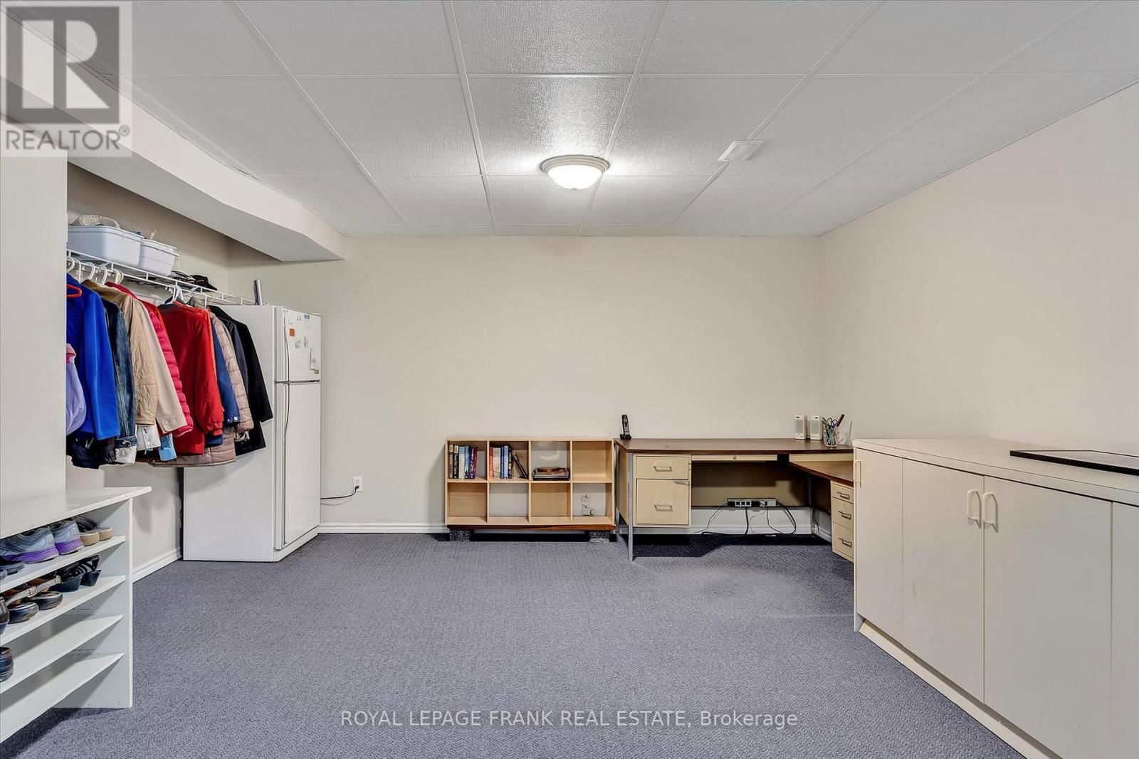1083 DANITA BOULEVARD Image 30