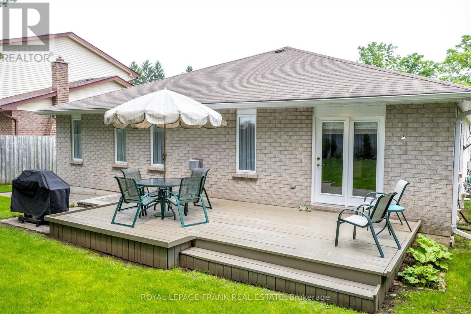 1083 DANITA BOULEVARD Image 47