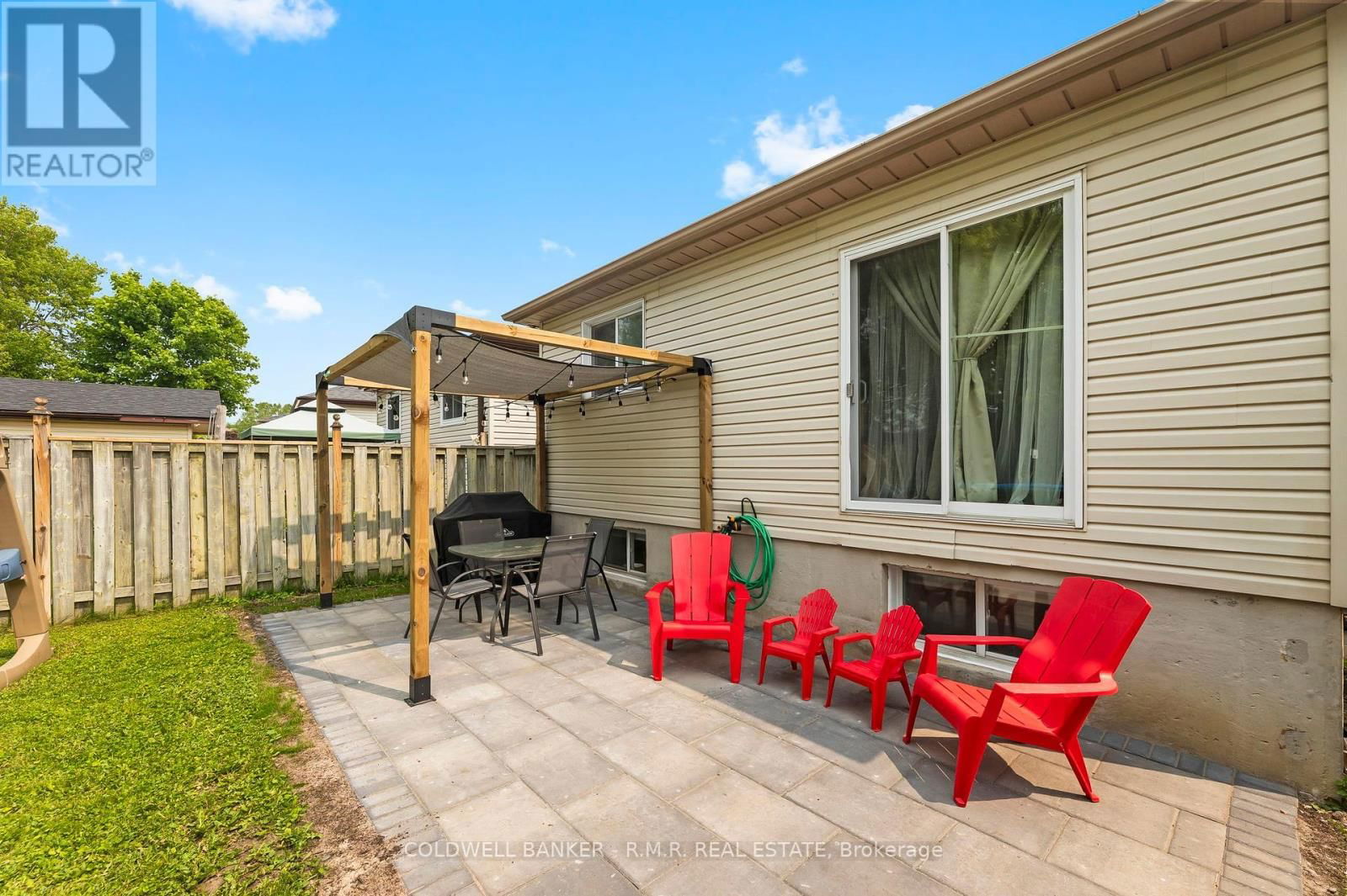 813 BATTELL COURT Image 42